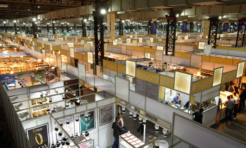 Global Jewelry Trade Expo Showcase - Image 1