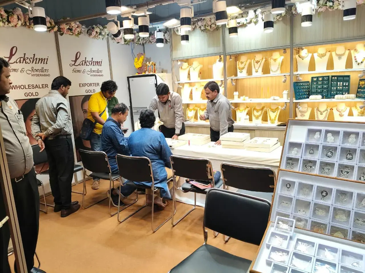 IIJS TRITIYA SHOW - Image 1